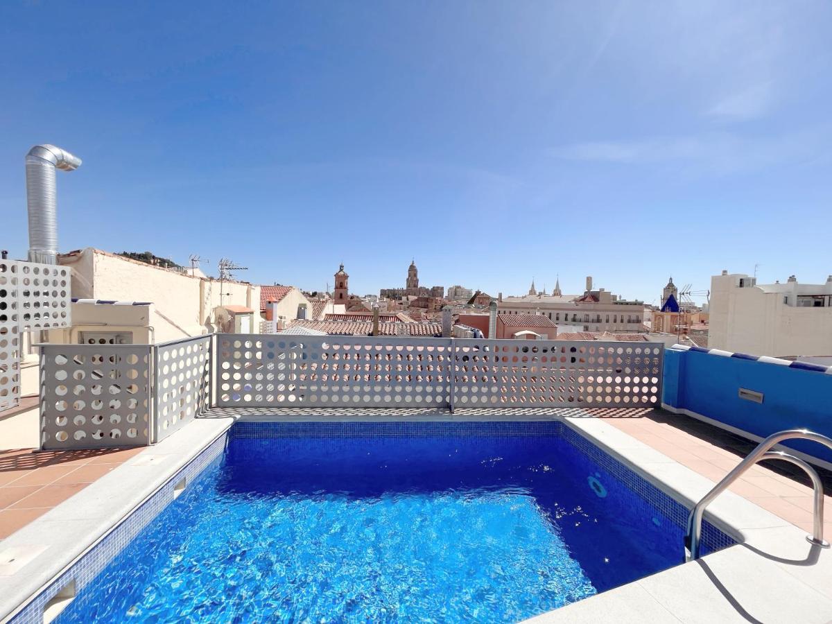 Homely Malaga Carreteria Con Piscina Kültér fotó